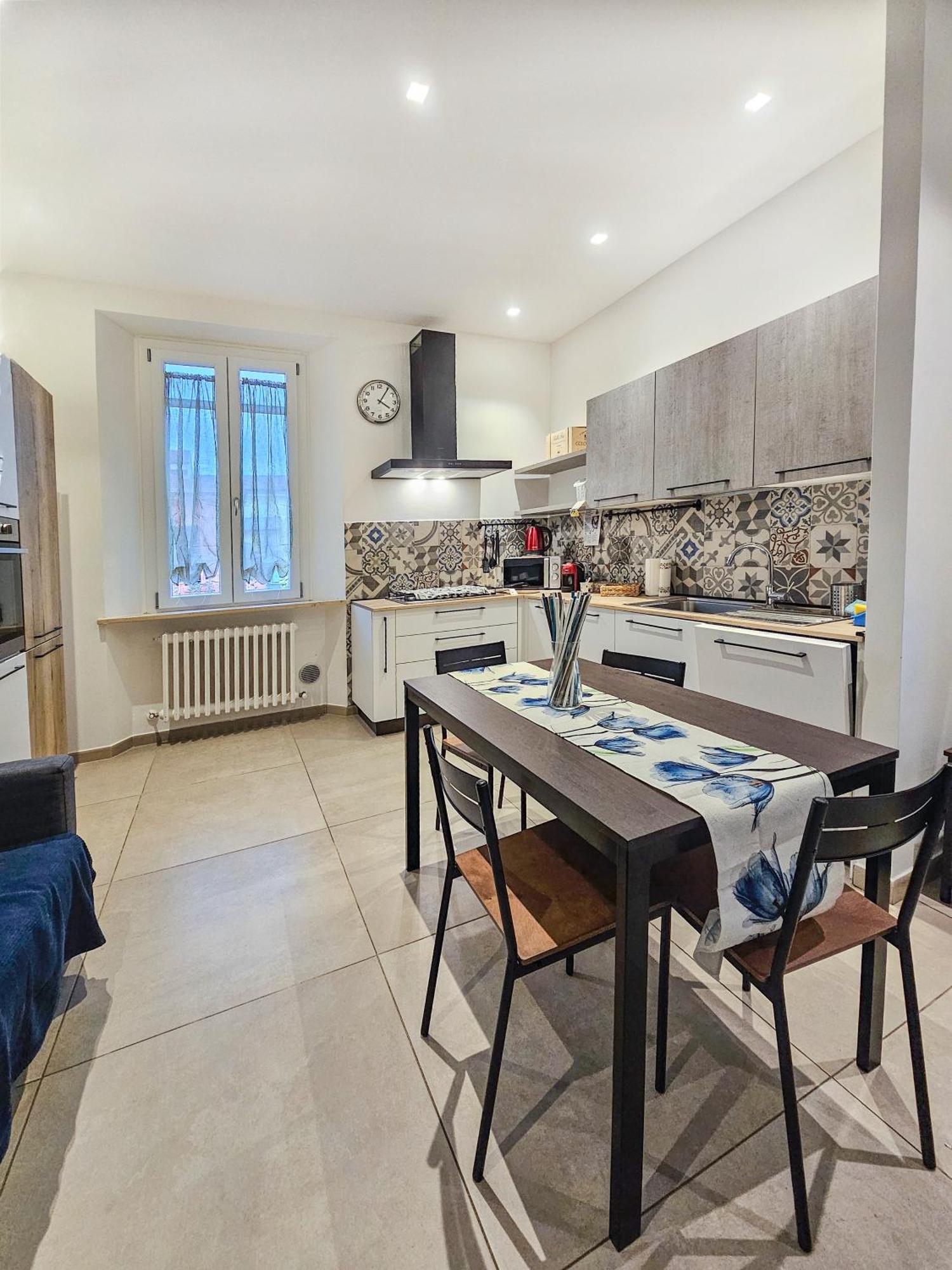 Marina Di Piazzadarmi Holiday home *