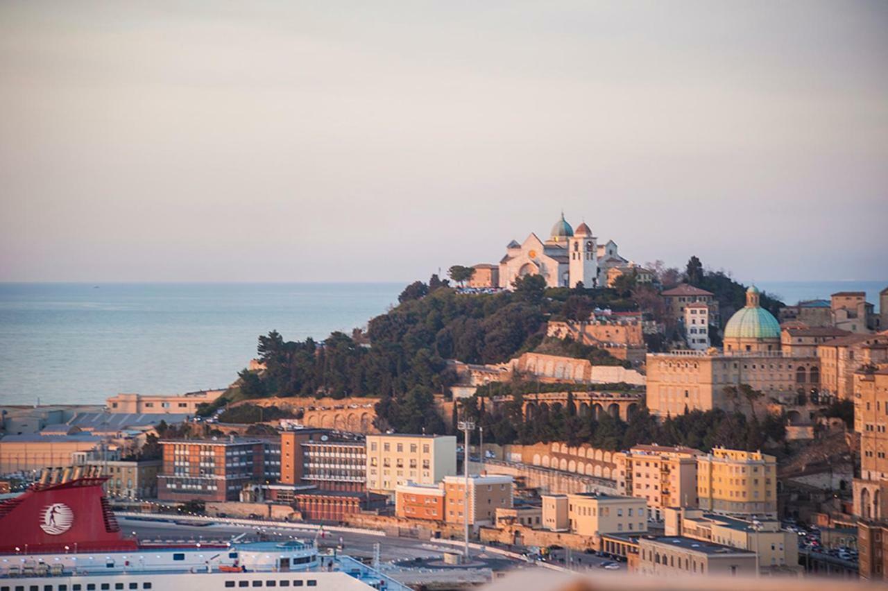 Marina Di Piazzadarmi Ancona